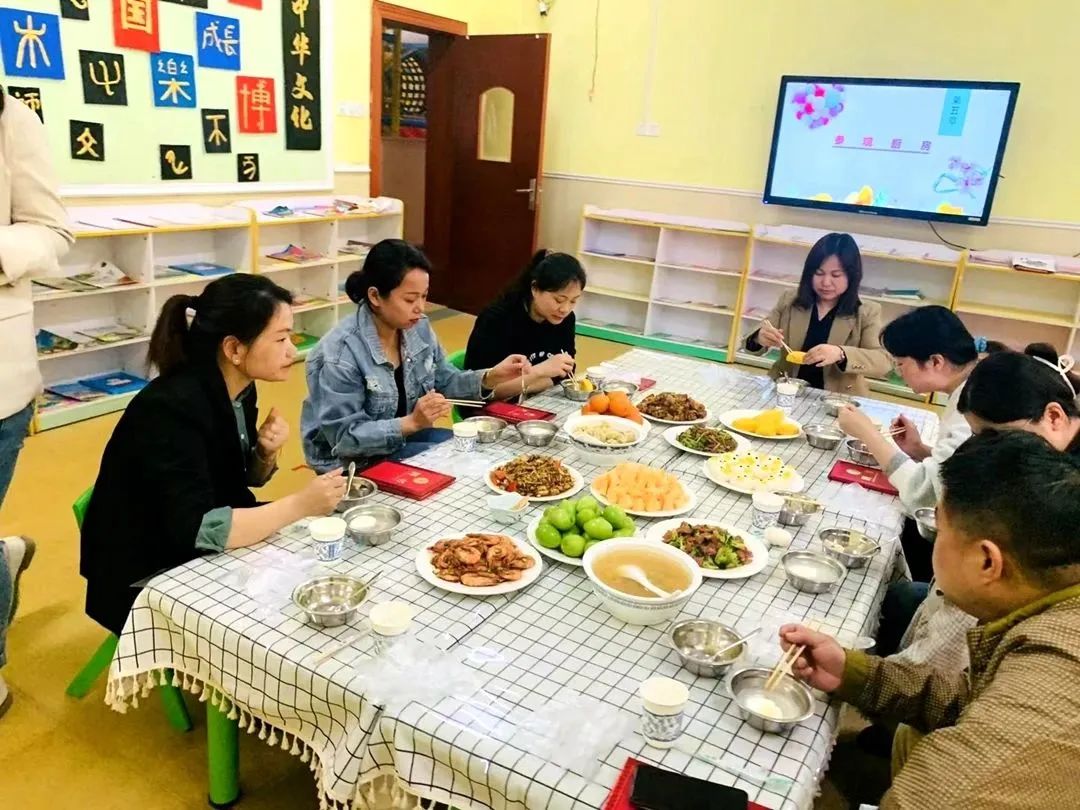 84b63ff8da6fd0123059d919dd255016.jpg 84b63ff8da6fd0123059d919dd255016.jpg