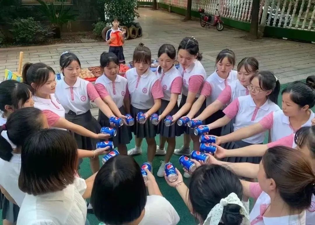 78257fe91d1514188eded95b1be01b5e.jpg 78257fe91d1514188eded95b1be01b5e.jpg