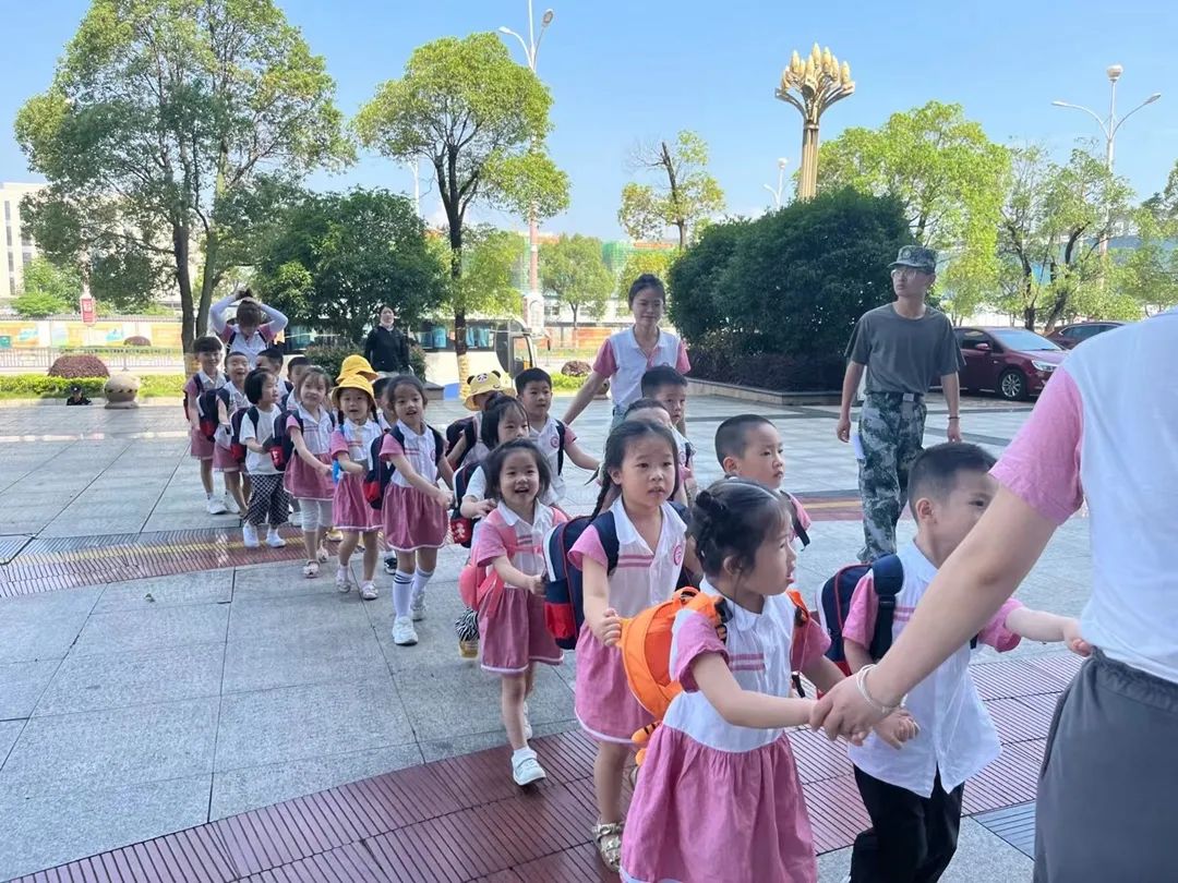 46c646219572d95de4a9522f06465f17.jpg 46c646219572d95de4a9522f06465f17.jpg