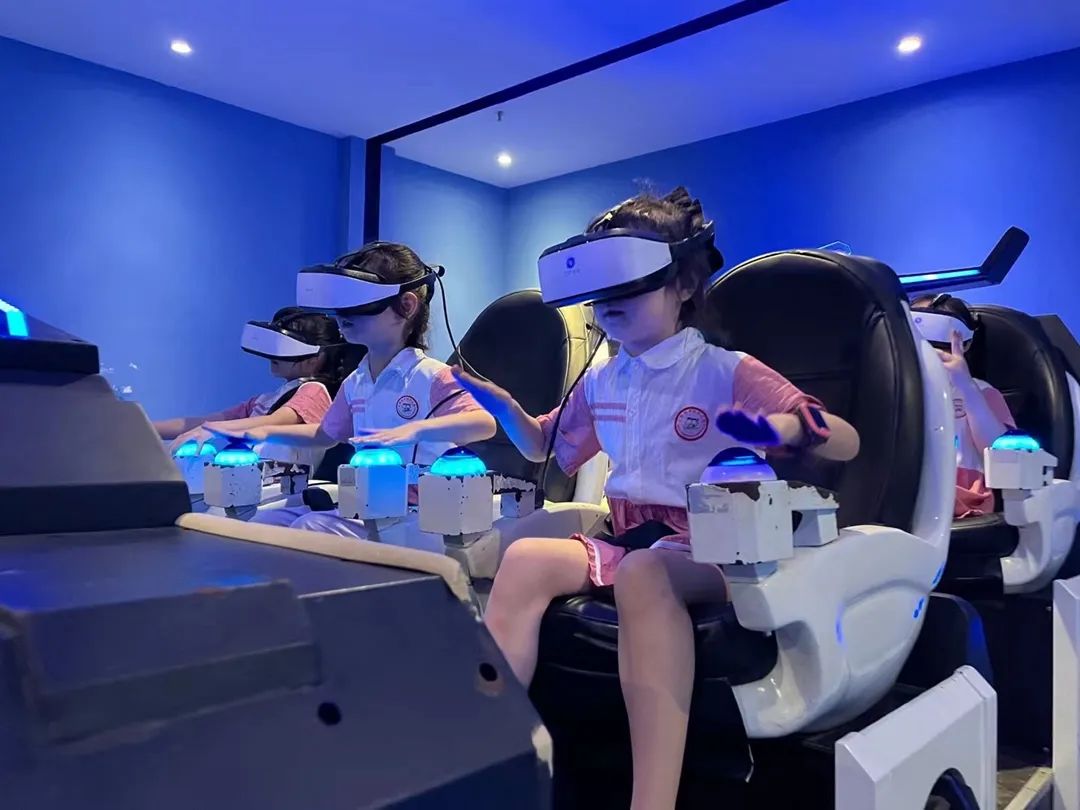 8fe85f1fe1209d699bc702d8b1f20b27.jpg 8fe85f1fe1209d699bc702d8b1f20b27.jpg