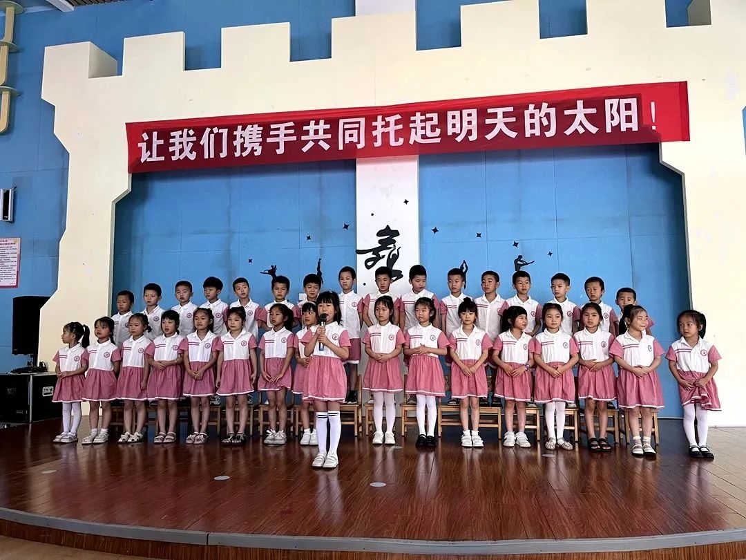 5542435dad5fe46f6f96840606f52afe.jpg 5542435dad5fe46f6f96840606f52afe.jpg